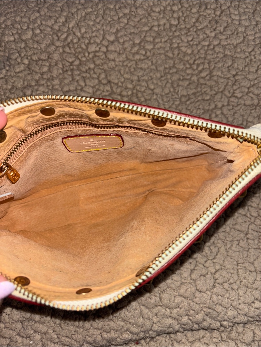 Rare Louis Vuitton Takashi Murikami pochette - Picture 7 of 10